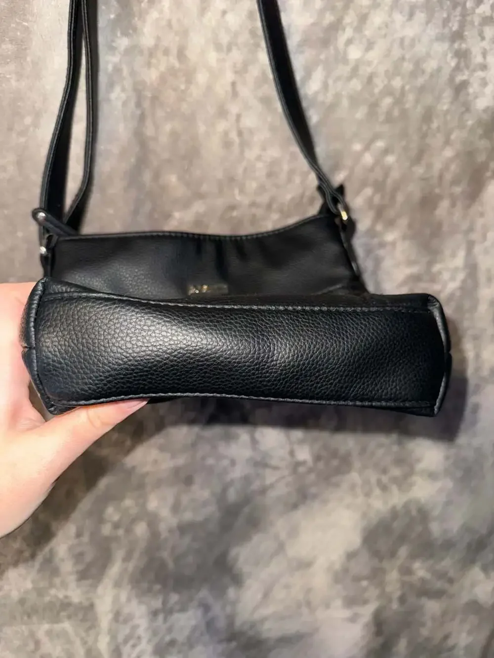 Rosetti Black Faux Leather Multi-Pocket Crossbody Bag